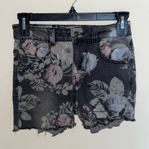 Liv size 1/2 grey flower-print cutoff shorts